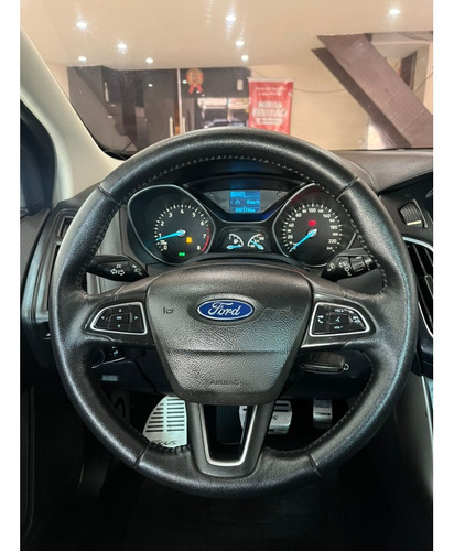 Ford Focus 2.0 SE PLUS 16V FLEX 4P POWERSHIFT