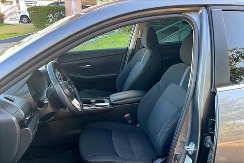 Nissan Sentra 2.0 Advance Cvt