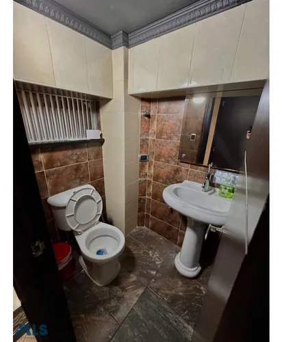 2 Edificios Para La Venta A Una Cuadra Del Parque ...(mls#253059)