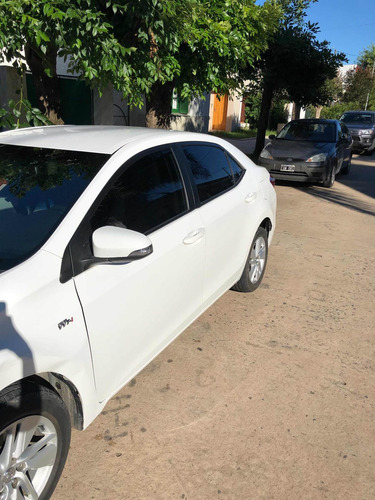 Toyota Corolla 1.8 Xei Cvt 140cv 2016