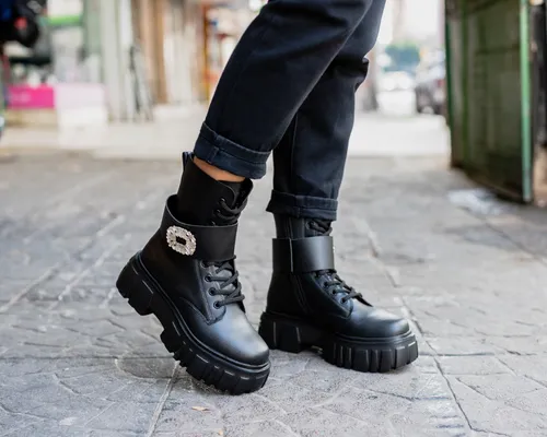 Botas Botinetas Zapatos Mujer Borcegos Cuero Con Aplique