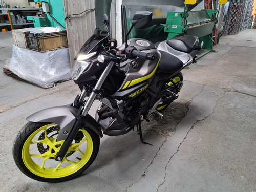 Imagem 7 de 8 de Yamaha Mt 03 321 Abs