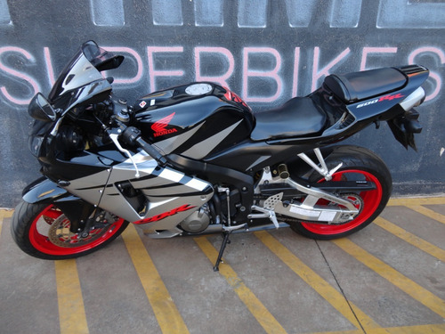 Imagem 9 de 12 de Honda Cbr 600 Rr
