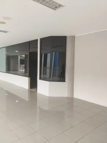 Alquilo Oficina Petroriente