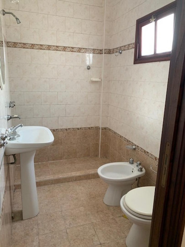 Imagen 2 de 5 de Departamento De 2 Dormitorios