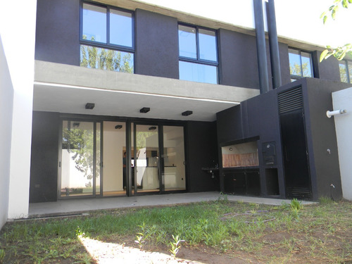 Duplex De Calidad En Venta En Greenville 2, El Mejor Duplex De Greenville