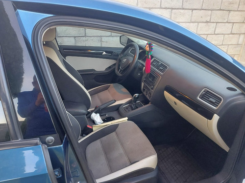 Volkswagen Jetta 2.0 Tiptronic At