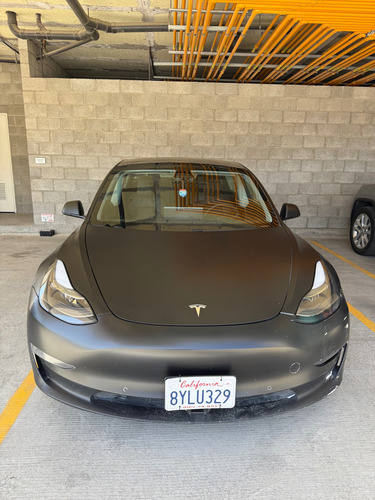 Tesla Model 3 Standar Plus