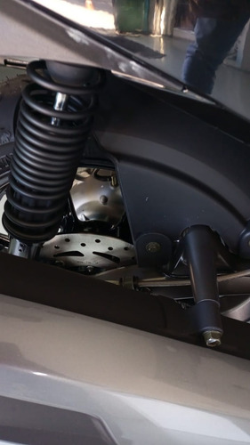 Imagem 4 de 13 de People 300 Gti Abs - Citycom 300 - Suzuki