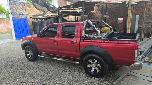 Nissan Frontier 2.5 Std D22 4x2