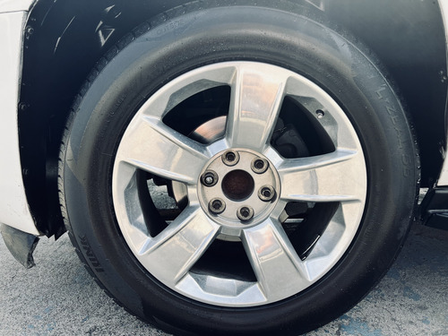 Chevrolet Tahoe D Suv Piel Cd 2a Fila Asientos At