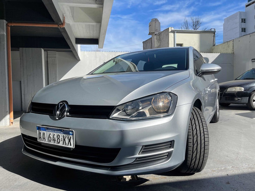 Imagen 2 de 20 de Volkswagen Golf 2016 1.6 Trendline