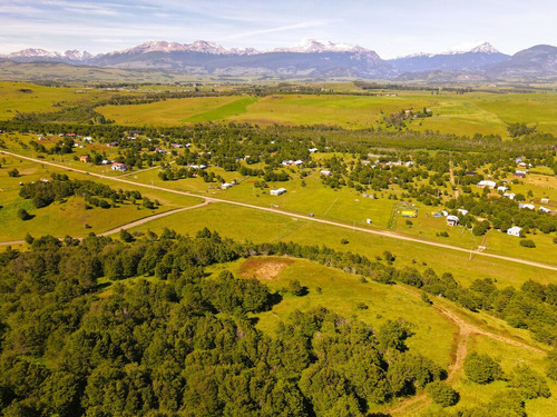 Coyhaique (64864)