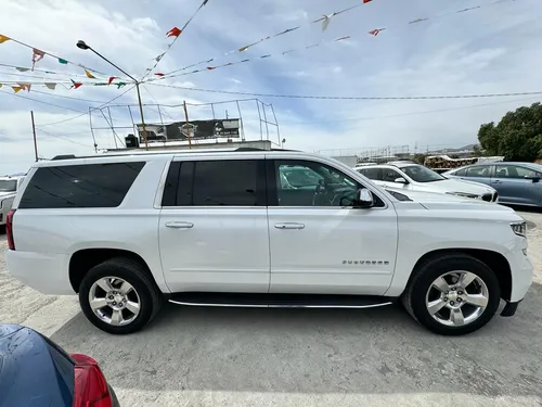 Chevrolet Suburban 5.4 Premier Piel 4x4 At