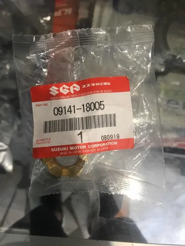 Tuerca De Propela Suzuki Dt40