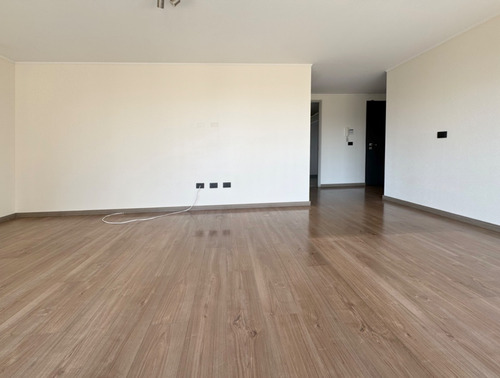 Estupendo Departamento - Plaza Las Lilas