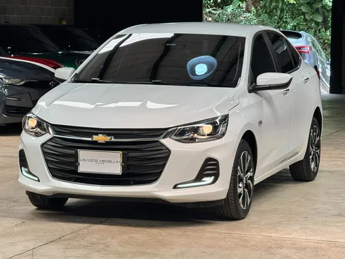 Chevrolet Onix 1.0T Premier Sedan At