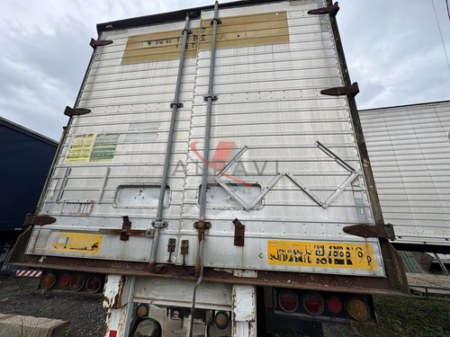 Carreta Bau Cargo Van 2 Eixos Ano 1980