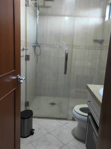 Imagen 11 de 13 de Casa En Guataparo Cod:10622 Albert González 04121444789