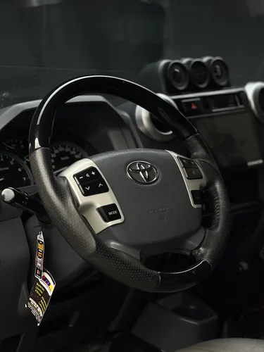 Toyota Lc 70