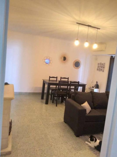 Departamento En Venta - 2 Dormitorios 1 Baño - 70mts2 - Lanús Este