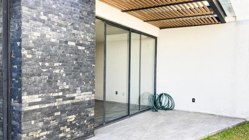 Imagen 10 de 22 de Casa En Venta En Lomas De Vistahermosa