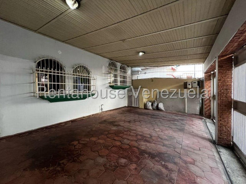 Casa En Venta En Piñonal Maracay Zp