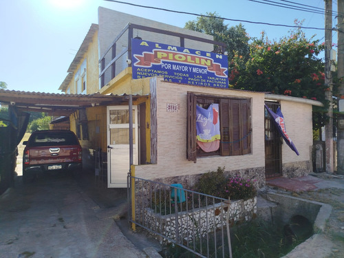 Venta Casa En Santa Catalina, Con Comercio Y Apto Independiente En Santa Catalina