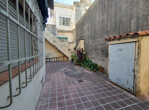 Terreno Edificación En Altura Planta Baja Y 6 Pisos Sobre Bv. Rondeau | Alberdi