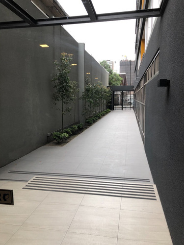 Cercano A Parque Almagro - Ideal Para Inversión