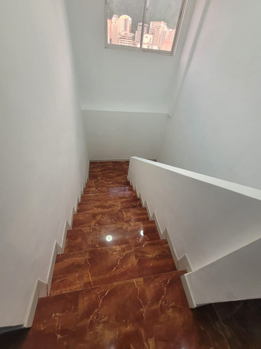 Penthouse Dúplex En Alquiler En La Trigaleña Ofv-do