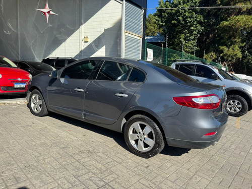 Renault Fluence 2.0 Dynamique X-tronic Hi-flex 4p