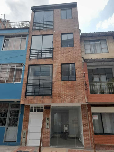 Venta De Casa Rentable De 4 Pisos En El Centro De Villeta