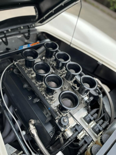 Ford Cobra V8
