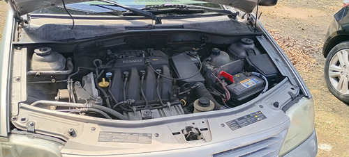 Renault Logan 1.6 Confort