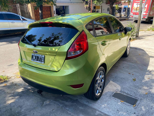 Ford Fiesta Kinetic Titanium 1.6
