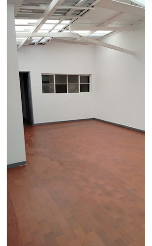Oficina En Arriendo, Restrepo