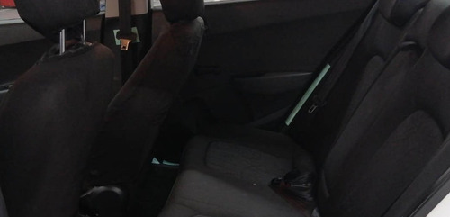 Imagen 8 de 11 de Hyundai Grand I10 2020 1.2 Gl Mid Sedan Mt