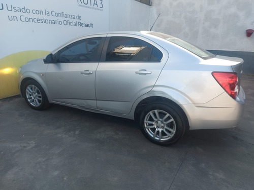 Imagen 20 de 21 de Chevrolet Sonic Lt 1.4 4p Sedan C/gnc