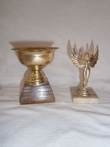 4 Trofeos - Hokey . Copa (Usado)
