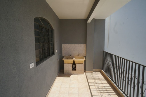 Imagem 20 de 30 de Sobrado Com 3 Dormitórios Para Alugar Por R$ 2.400,00/mês - Conjunto Residencial Parigot De Souza - Maringá/pr - So0074