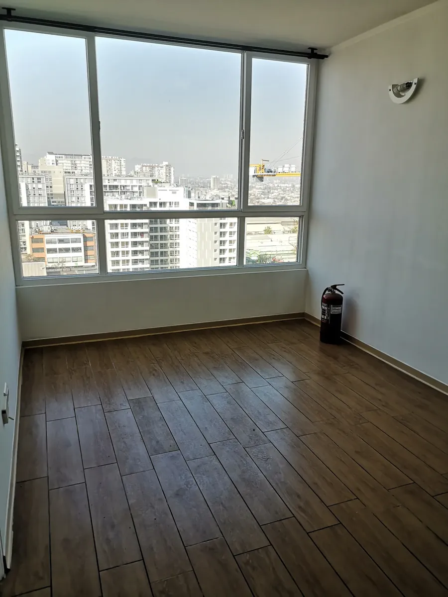 Imagen 5 de 13 de Arriendo 2 Ambientes Separados Estacionamiento Metro