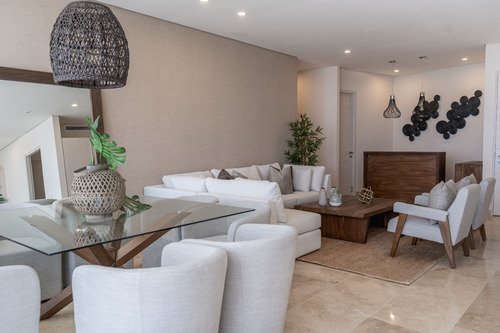 Casa En Venta En Cancún, Central Park Towers, Rodeado De Lujo