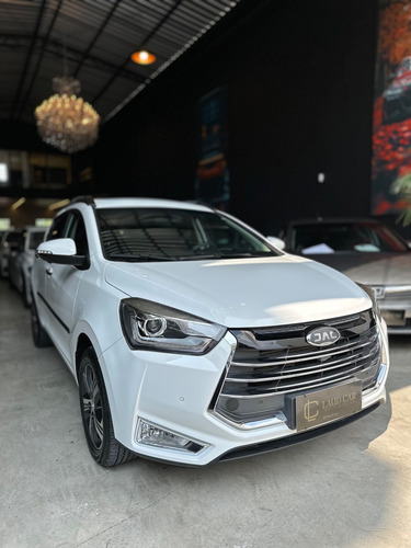 JAC T40 PLUS 1.6 16V 5p Aut.