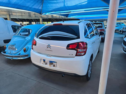 Citroën C3 1.2 PURE TECH FLEX ATTRACTION MANUAL