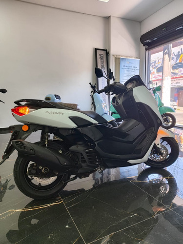 Moto Scooter Automática Yamaha N-max 160 Abs 2022 Único Dono