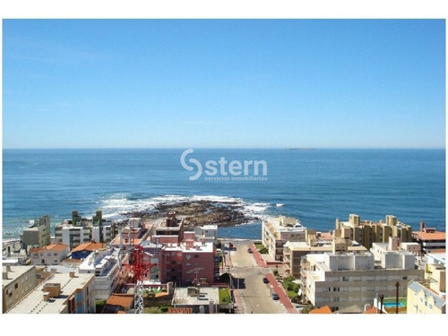 Venta Apartamento 3 Dormitorios, Peninsula, Punta Del Este- Ref: 674