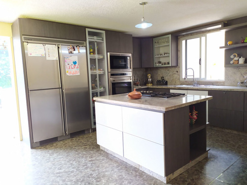 Imagen 8 de 19 de Venta Casa 279mts2 6h/3b/4pe Parque El Retiro 5184