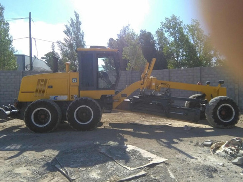 Motoniveladora Gr215 Xcmg Usada 2012