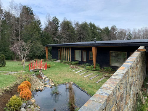 Maravillosa Casa Contemporánea En Venta, Inspirada En Los Añ